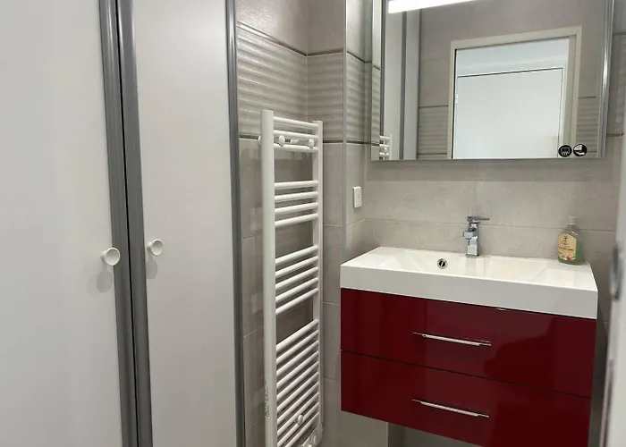 Lv610-034 Appt 2 Pieces 4 Couchages Le Lavandou