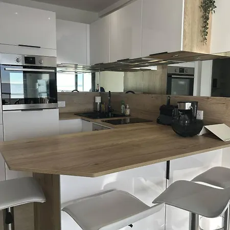 Lv610-034 Appt 2 Pieces 4 Couchages Le Lavandou